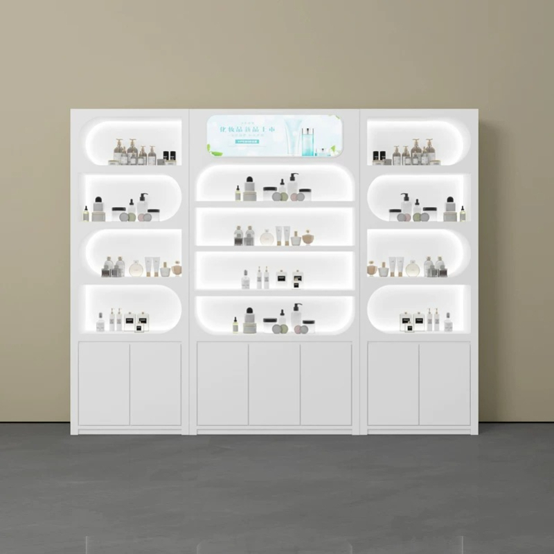 Luxury Skin Care - Vitrina nórdica minimalista para salón de